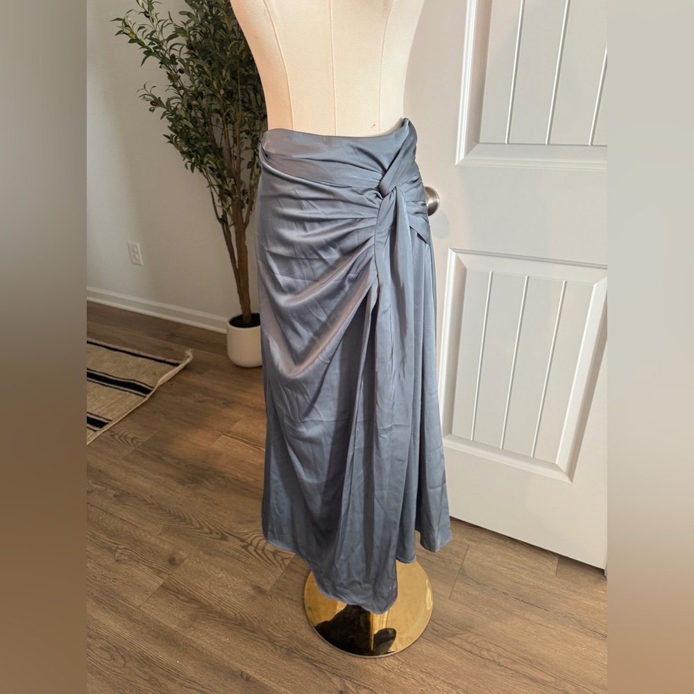 Elegant Blue Women's Skirt